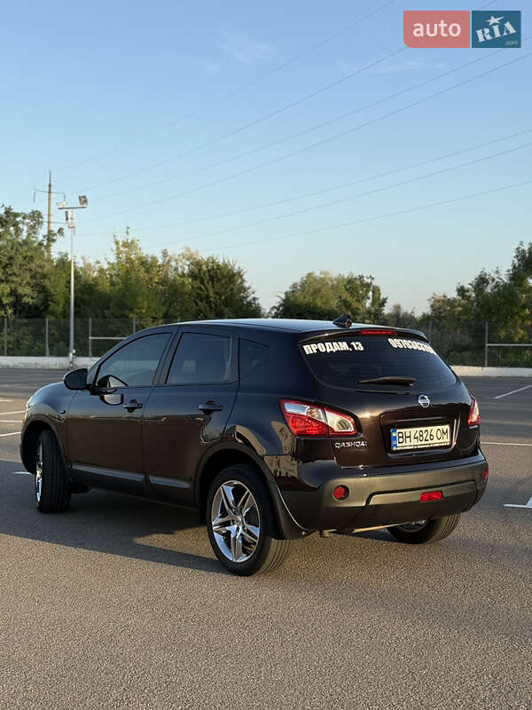 Внедорожник / Кроссовер Nissan Qashqai 2013 в Одессе