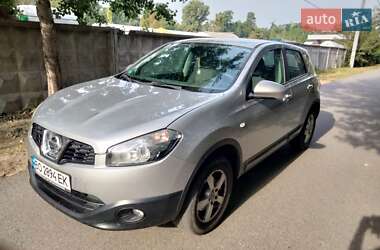 Внедорожник / Кроссовер Nissan Qashqai 2010 в Ворзеле
