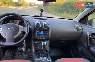 Внедорожник / Кроссовер Nissan Qashqai 2007 в 