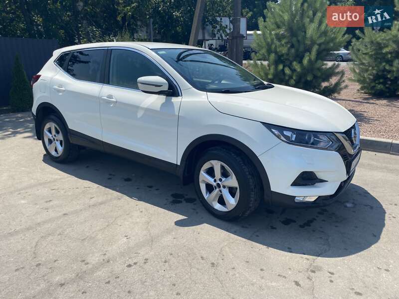 Внедорожник / Кроссовер Nissan Qashqai 2018 в Немирове