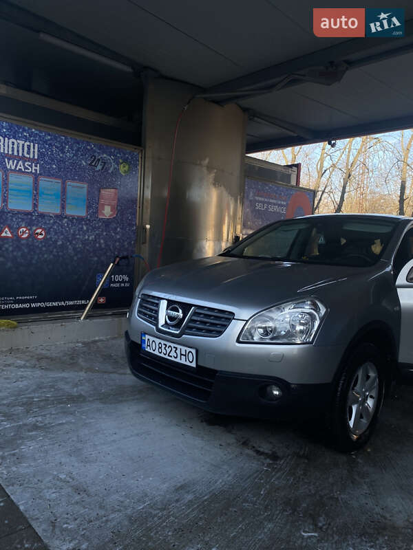 Внедорожник / Кроссовер Nissan Qashqai 2007 в Ужгороде