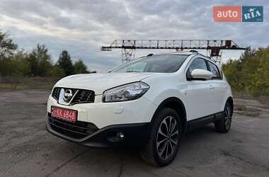 Позашляховик / Кросовер Nissan Qashqai 2012 в Сарнах