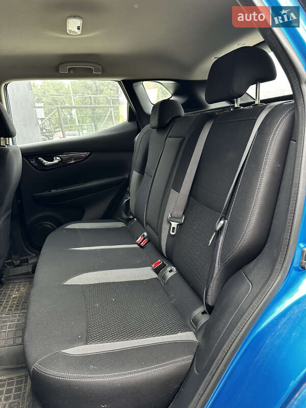 Внедорожник / Кроссовер Nissan Qashqai 2017 в Львове