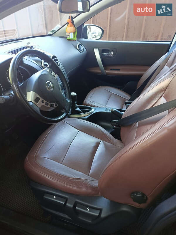 Позашляховик / Кросовер Nissan Qashqai 2009 в Житомирі