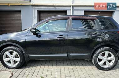 Внедорожник / Кроссовер Nissan Qashqai 2008 в 
