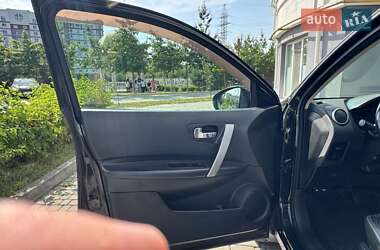 Внедорожник / Кроссовер Nissan Qashqai 2008 в 