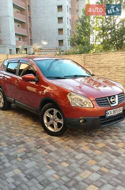 Внедорожник / Кроссовер Nissan Qashqai 2007 в 