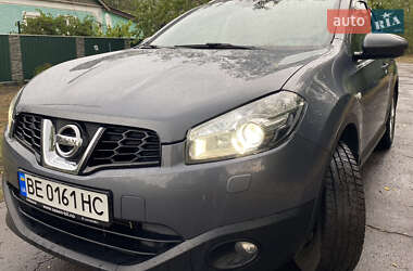 Позашляховик / Кросовер Nissan Qashqai 2010 в Києві