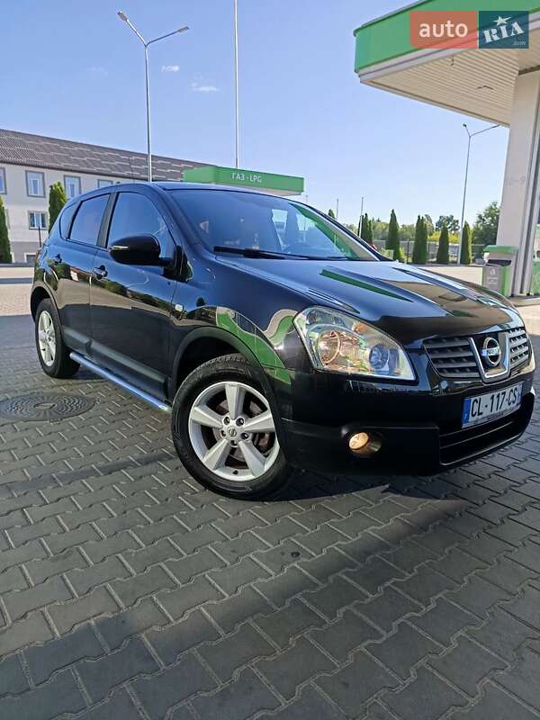 Внедорожник / Кроссовер Nissan Qashqai 2008 в 