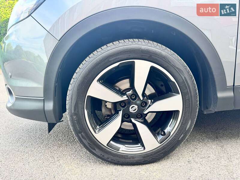 Внедорожник / Кроссовер Nissan Qashqai 2016 в Умани