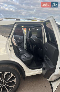 Внедорожник / Кроссовер Nissan Qashqai 2011 в 
