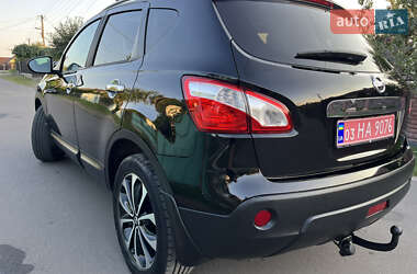 Внедорожник / Кроссовер Nissan Qashqai 2010 в 