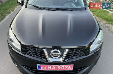 Внедорожник / Кроссовер Nissan Qashqai 2010 в 