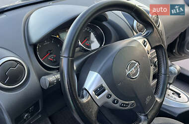 Внедорожник / Кроссовер Nissan Qashqai 2010 в 