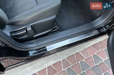 Внедорожник / Кроссовер Nissan Qashqai 2010 в 