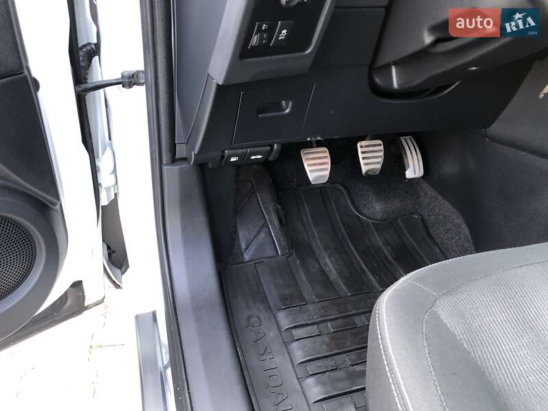 Внедорожник / Кроссовер Nissan Qashqai 2011 в Хмельницком