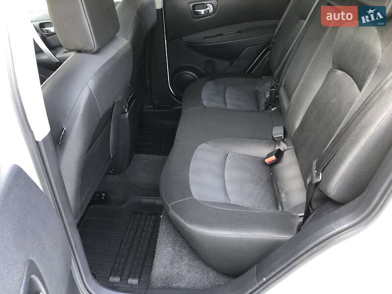 Внедорожник / Кроссовер Nissan Qashqai 2011 в Хмельницком