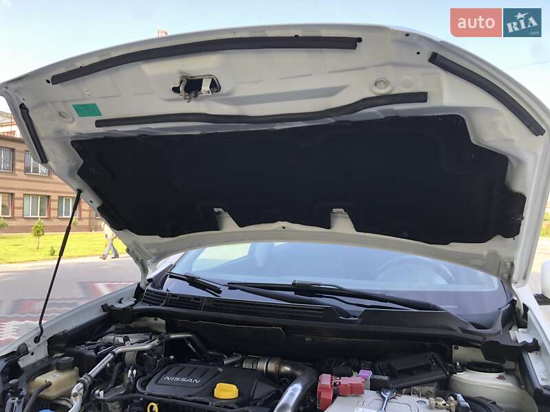 Внедорожник / Кроссовер Nissan Qashqai 2011 в Хмельницком