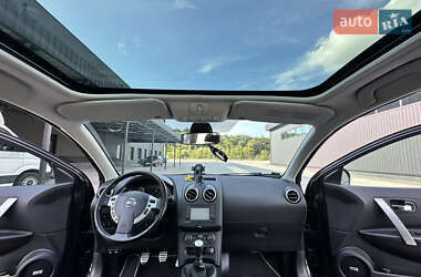 Внедорожник / Кроссовер Nissan Qashqai 2012 в 