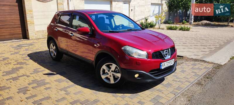 Внедорожник / Кроссовер Nissan Qashqai 2010 в Одессе