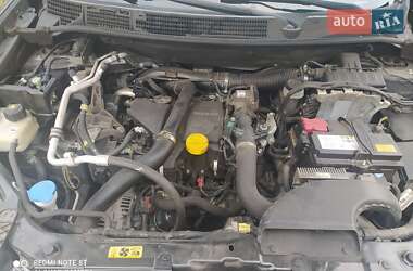 Внедорожник / Кроссовер Nissan Qashqai 2012 в 