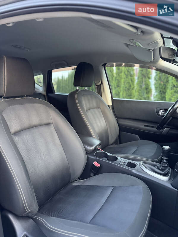 Позашляховик / Кросовер Nissan Qashqai 2011 в Надвірній