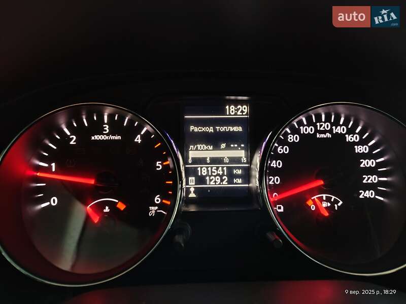 Внедорожник / Кроссовер Nissan Qashqai 2013 в Луцке фото 29 Внедорожник / Кроссовер Nissan Qashqai 2013 в Луцке