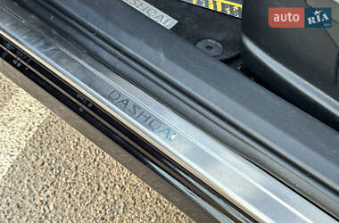 Внедорожник / Кроссовер Nissan Qashqai 2010 в 