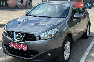Внедорожник / Кроссовер Nissan Qashqai 2011 в Луцке