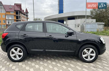 Внедорожник / Кроссовер Nissan Qashqai 2008 в 