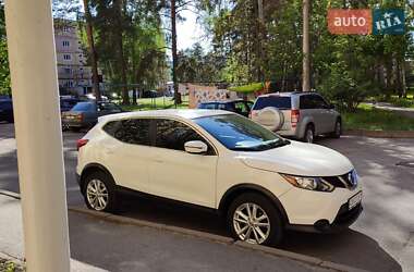 Позашляховик / Кросовер Nissan Qashqai 2017 в Славутичі