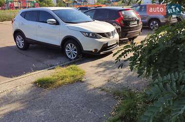 Внедорожник / Кроссовер Nissan Qashqai 2017 в 