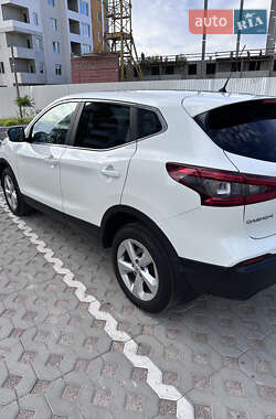 Внедорожник / Кроссовер Nissan Qashqai 2018 в 