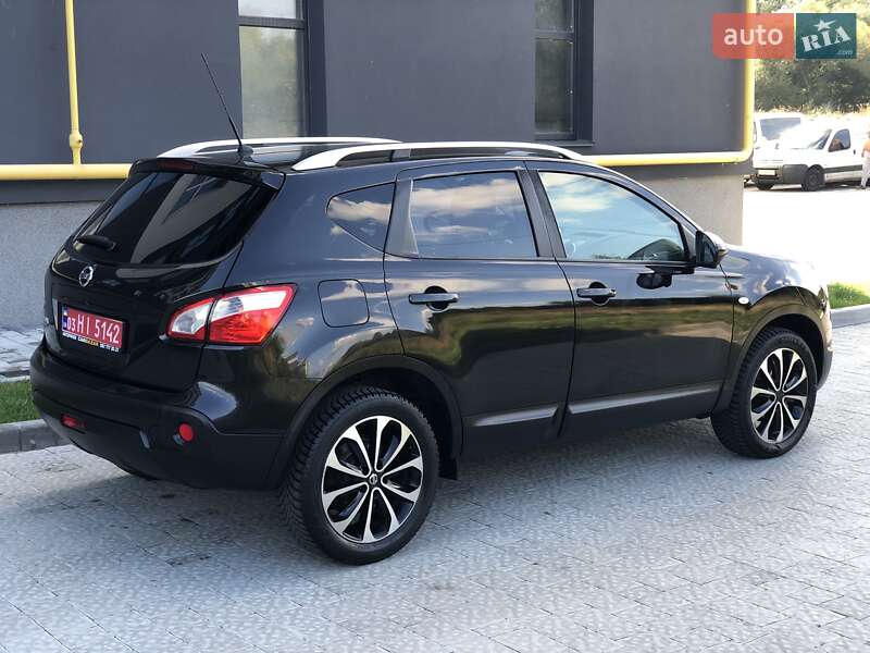 Внедорожник / Кроссовер Nissan Qashqai 2013 в Львове