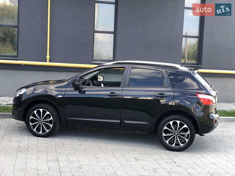 Внедорожник / Кроссовер Nissan Qashqai 2013 в Львове