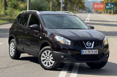 Внедорожник / Кроссовер Nissan Qashqai 2010 в Харькове