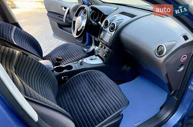 Внедорожник / Кроссовер Nissan Qashqai 2008 в 