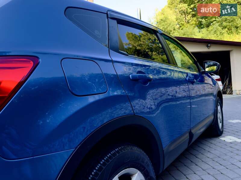 Внедорожник / Кроссовер Nissan Qashqai 2008 в Тячеве