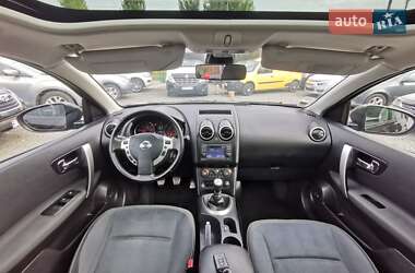 Внедорожник / Кроссовер Nissan Qashqai 2010 в 