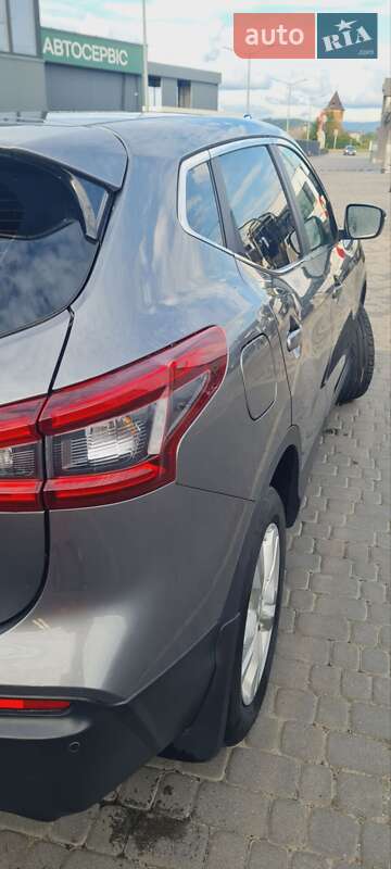 Внедорожник / Кроссовер Nissan Qashqai 2018 в Ужгороде