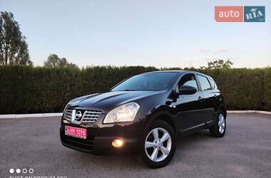 Внедорожник / Кроссовер Nissan Qashqai 2010 в Змиеве