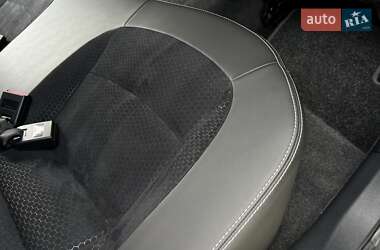 Внедорожник / Кроссовер Nissan Qashqai 2013 в 
