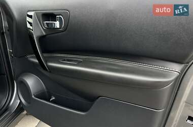 Внедорожник / Кроссовер Nissan Qashqai 2013 в 