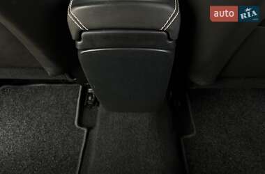 Внедорожник / Кроссовер Nissan Qashqai 2013 в 