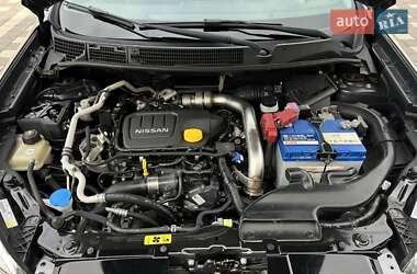 Внедорожник / Кроссовер Nissan Qashqai 2013 в 