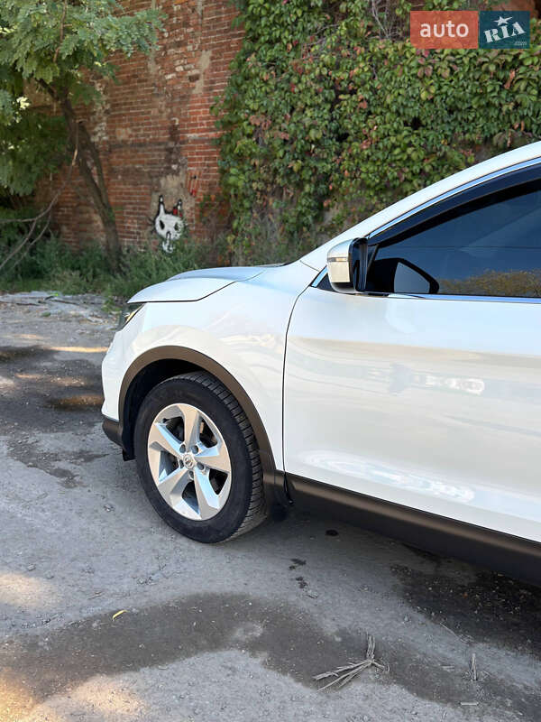 Внедорожник / Кроссовер Nissan Qashqai 2018 в Харькове
