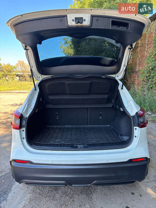 Внедорожник / Кроссовер Nissan Qashqai 2018 в Харькове