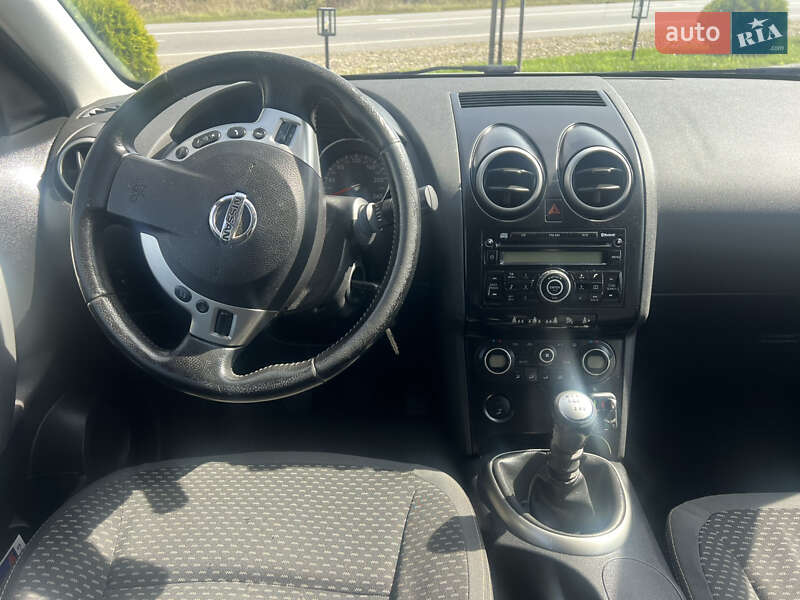 Внедорожник / Кроссовер Nissan Qashqai 2009 в Ивано-Франковске фото 5 Внедорожник / Кроссовер Nissan Qashqai 2009 в Ивано-Франковске
