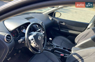 Внедорожник / Кроссовер Nissan Qashqai 2013 в 