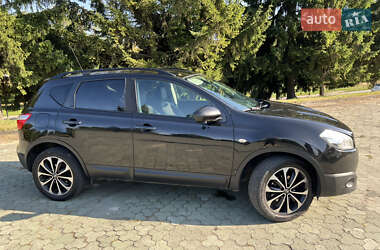 Внедорожник / Кроссовер Nissan Qashqai 2013 в 